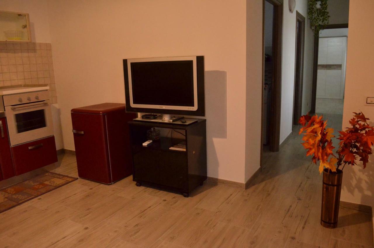 Appartamento Vacanza Da Luisa San Giovanni Suergiu Exterior photo